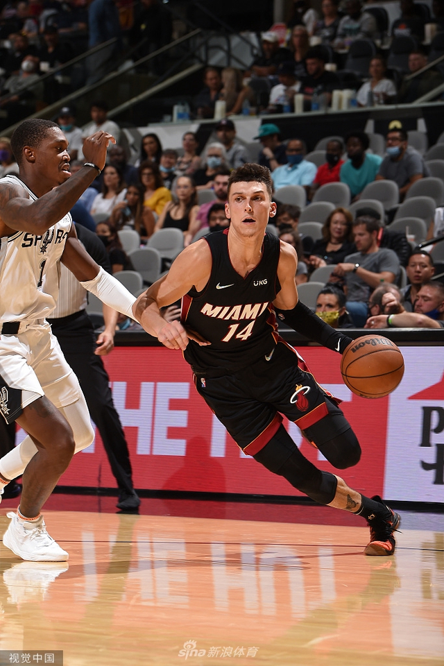 进攻或是发 进攻或是发