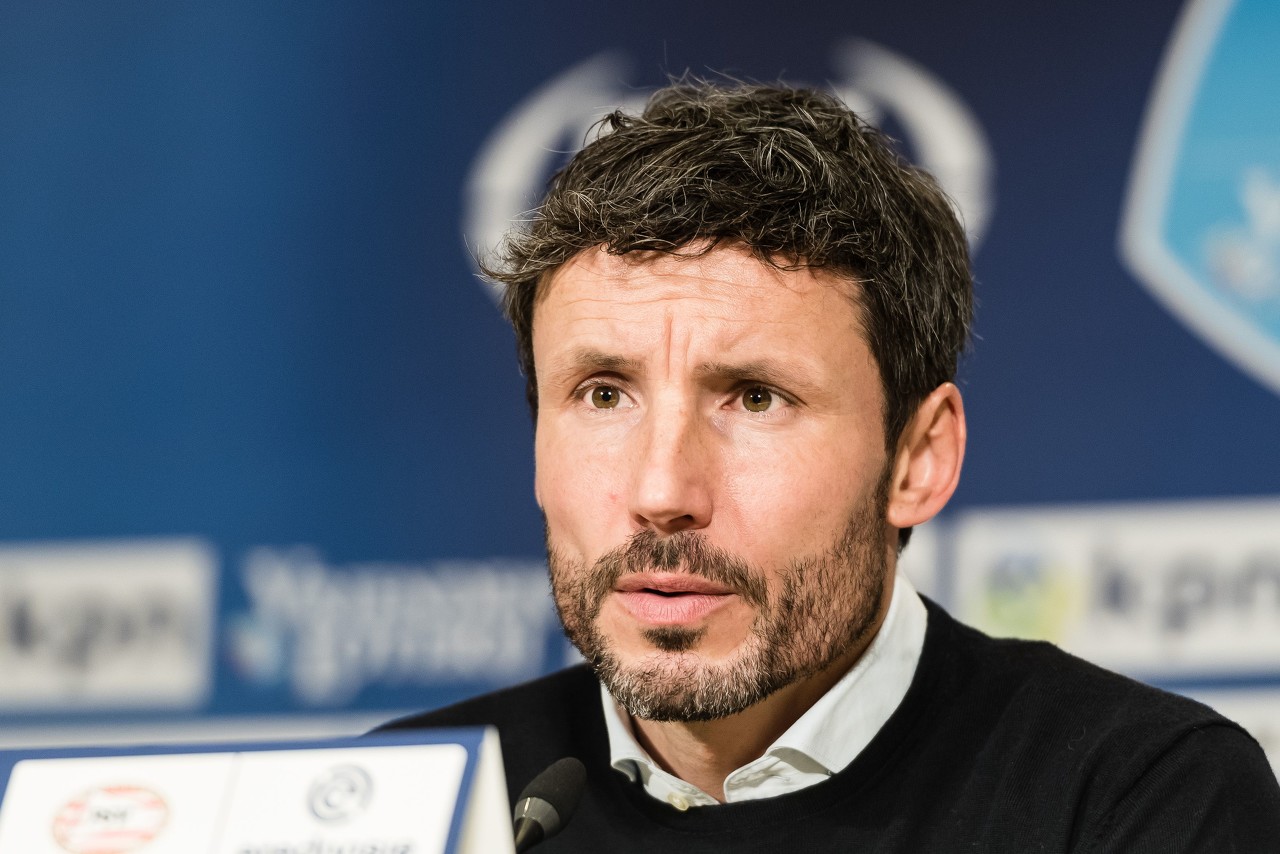 中锋的姿态 中锋的姿态