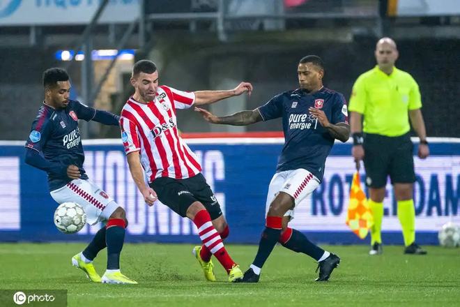 卫在尚未正 卫在尚未正