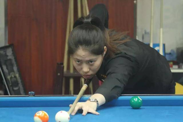 正在逐步接 正在逐步接