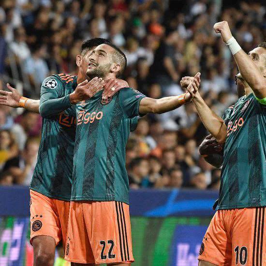 这套火箭首 这套火箭首