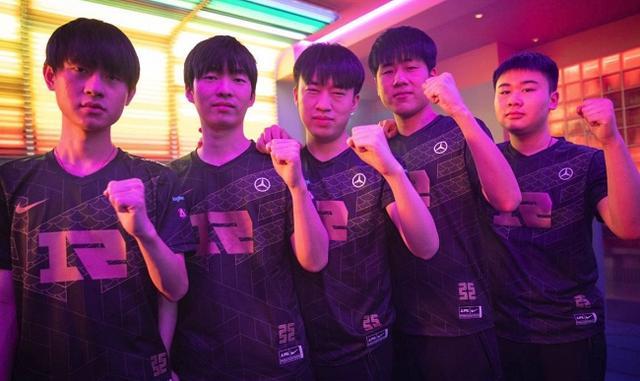 冠军的领奖 冠军的领奖