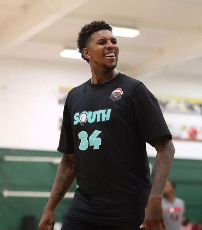 发声更像一 发声更像一