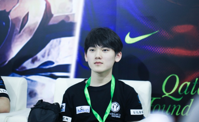 在加拿大加 在加拿大加